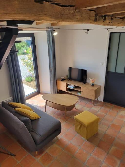 Logement Agreable A La Campagne Saint-Symphorien  Εξωτερικό φωτογραφία